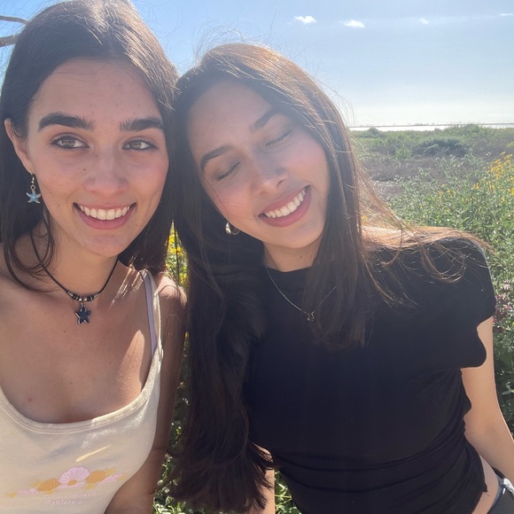 Meet your Posher, Karen - Picture 6 of 6